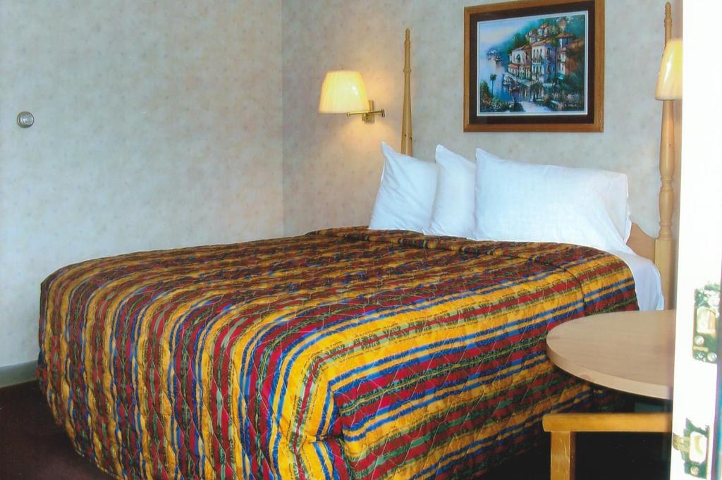 Travel Inn Orange Zewnętrze zdjęcie